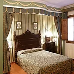 Soho Boutique Palacio San Gabriel Hotel